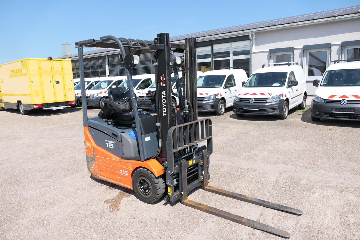 TOYOTA 7FBEST 15 Elektro 3-Rad - Elektrostapler: das Bild 3 TOYOTA 7FBEST 15 Elektro 3-Rad - Elektrostapler: das Bild 3