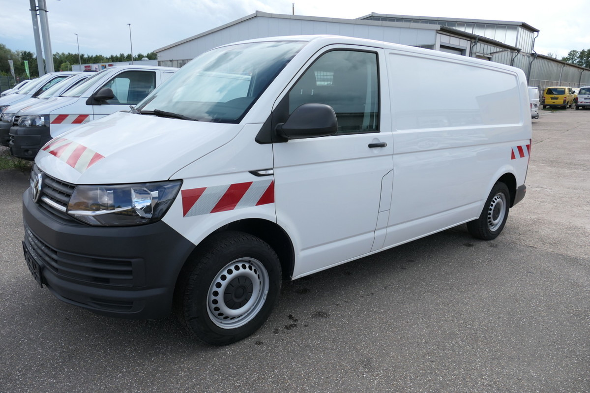 VW T6 Transporter 2.0 TDI 4Motion lang 3Sitzer AHK - Kleintransporter: das Bild 2 VW T6 Transporter 2.0 TDI 4Motion lang 3Sitzer AHK - Kleintransporter: das Bild 2