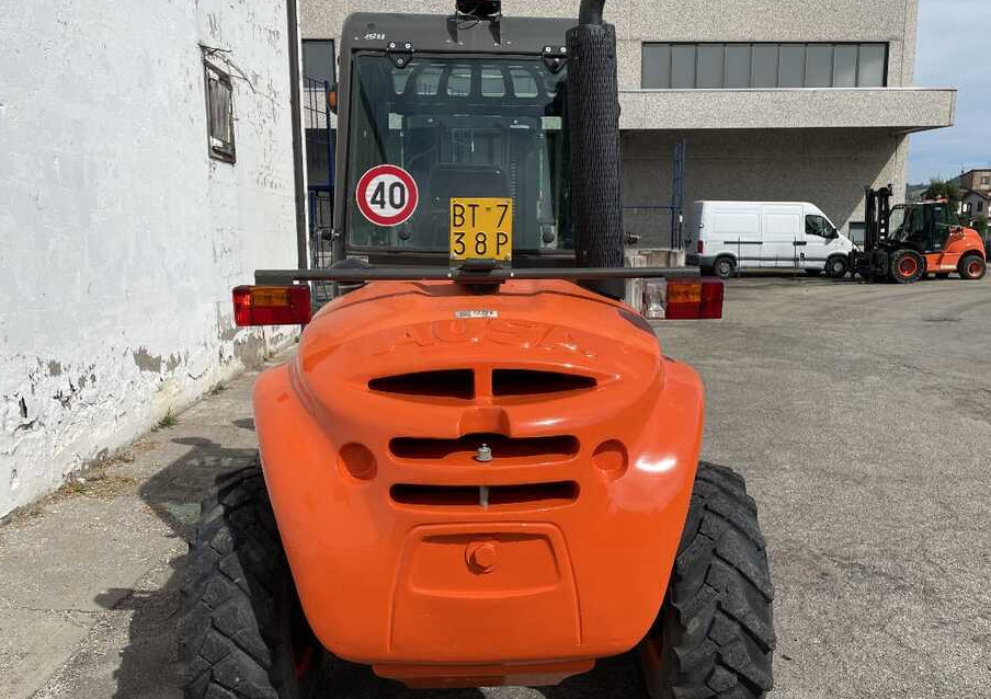 Ausa C 250 H X4 - Geländestapler: das Bild 3 Ausa C 250 H X4 - Geländestapler: das Bild 3