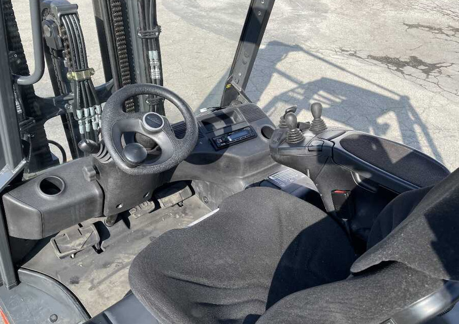 Linde E 30 L (batt. 2020) - Elektrostapler: das Bild 2 Linde E 30 L (batt. 2020) - Elektrostapler: das Bild 2