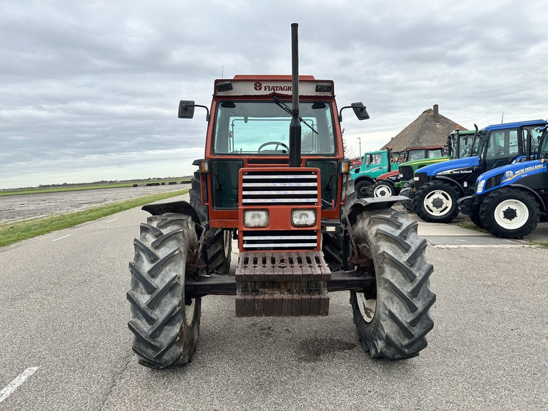 Fiat 110-90 DT - Traktor: das Bild 3 Fiat 110-90 DT - Traktor: das Bild 3