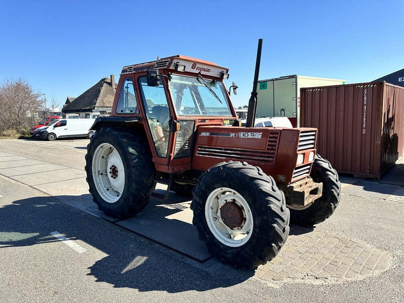 Fiat 110-90 DT - Traktor: das Bild 3 Fiat 110-90 DT - Traktor: das Bild 3