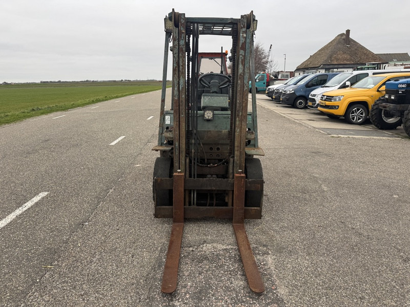 Toyota FD25D - Dieselstapler: das Bild 2 Toyota FD25D - Dieselstapler: das Bild 2