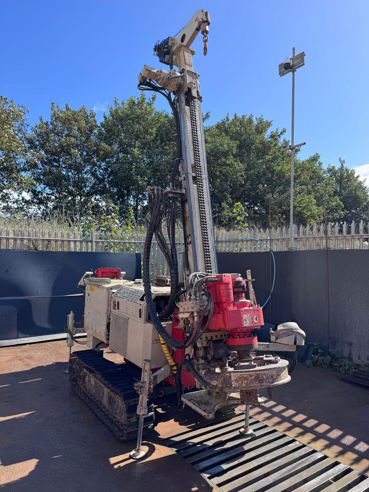 Comacchio MC4 - Ramme: das Bild 3 Comacchio MC4 - Ramme: das Bild 3