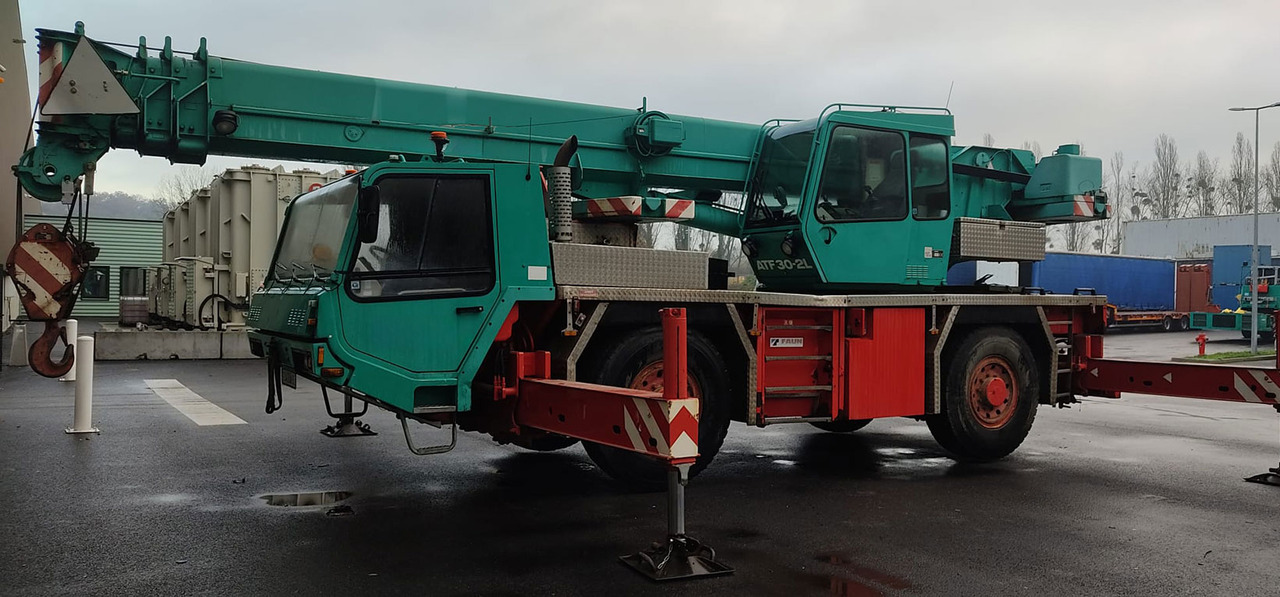 Tadano Faun ATF 30-2L - Mobilkran: das Bild 1 Tadano Faun ATF 30-2L - Mobilkran: das Bild 1