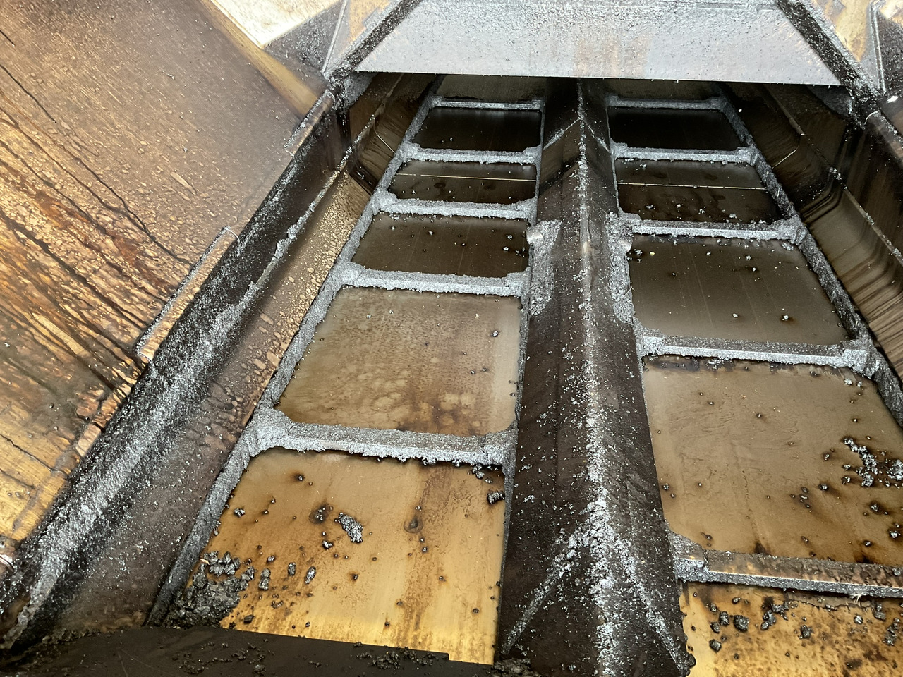 Asphaltfertiger/ Straßenfertiger Volvo P6870C: das Bild 7 Asphaltfertiger/ Straßenfertiger Volvo P6870C: das Bild 7