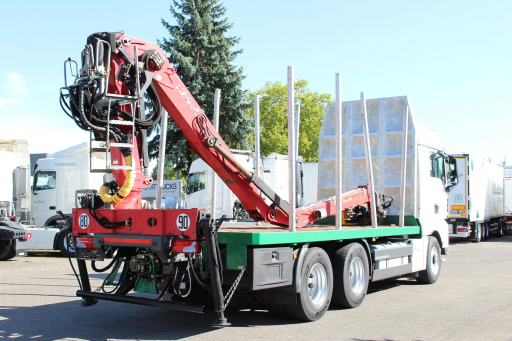 Holztransporter, Autokran MAN TGX 33.560 D38Motor 6x4 Intarder KESLA-Holzkran: das Bild 10 Holztransporter, Autokran MAN TGX 33.560 D38Motor 6x4 Intarder KESLA-Holzkran: das Bild 10