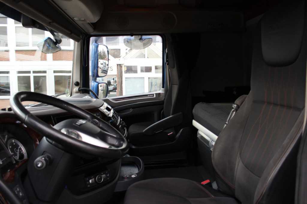 Daf 480 SSC Retarder Kühlbox 2 Tanks Standklima - Sattelzugmaschine: das Bild 4 Daf 480 SSC Retarder Kühlbox 2 Tanks Standklima - Sattelzugmaschine: das Bild 4