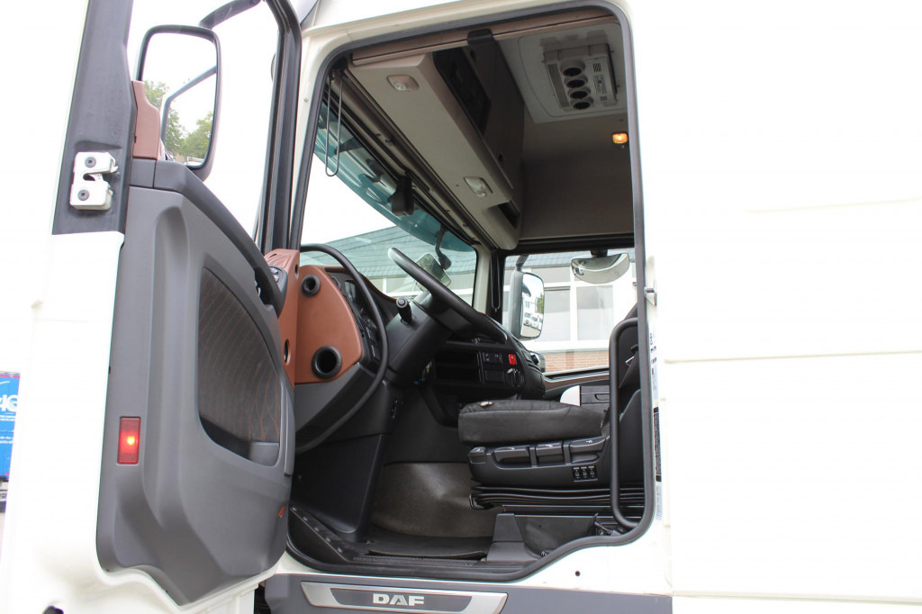 Daf XF 480 SC Retarder Standklima Kühlbox 2 Tanks - Sattelzugmaschine: das Bild 3 Daf XF 480 SC Retarder Standklima Kühlbox 2 Tanks - Sattelzugmaschine: das Bild 3