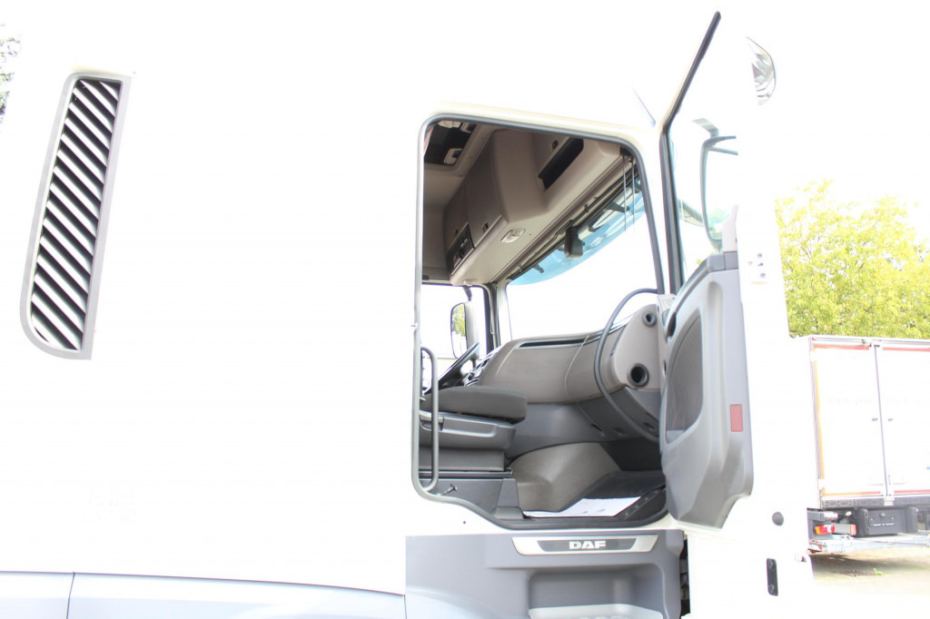 Daf XF 530 SC Retarder ACC LDW Kühlbox Vollspoiler - Sattelzugmaschine: das Bild 3 Daf XF 530 SC Retarder ACC LDW Kühlbox Vollspoiler - Sattelzugmaschine: das Bild 3
