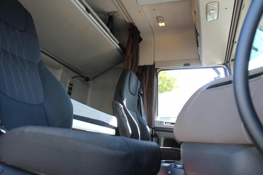 Daf XF 530 SC Retarder ACC LDWS Standklima Kühlbox - Sattelzugmaschine: das Bild 3 Daf XF 530 SC Retarder ACC LDWS Standklima Kühlbox - Sattelzugmaschine: das Bild 3