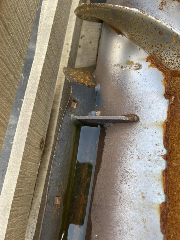 CLAAS Lexion 480 Wendetrommel gebraucht 00 0756 100 0 - Mähdrescher: das Bild 4 CLAAS Lexion 480 Wendetrommel gebraucht 00 0756 100 0 - Mähdrescher: das Bild 4