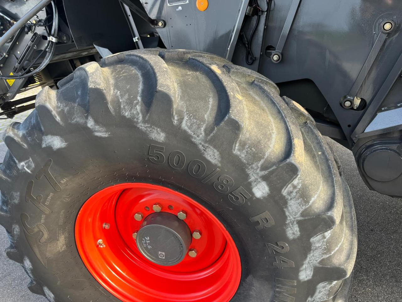 CLAAS Lexion 760TT mt SW V900, 3D, Laserpilot, APS - Leasing CLAAS Lexion 760TT mt SW V900, 3D, Laserpilot, APS: das Bild 10 CLAAS Lexion 760TT mt SW V900, 3D, Laserpilot, APS - Leasing CLAAS Lexion 760TT mt SW V900, 3D, Laserpilot, APS: das Bild 10