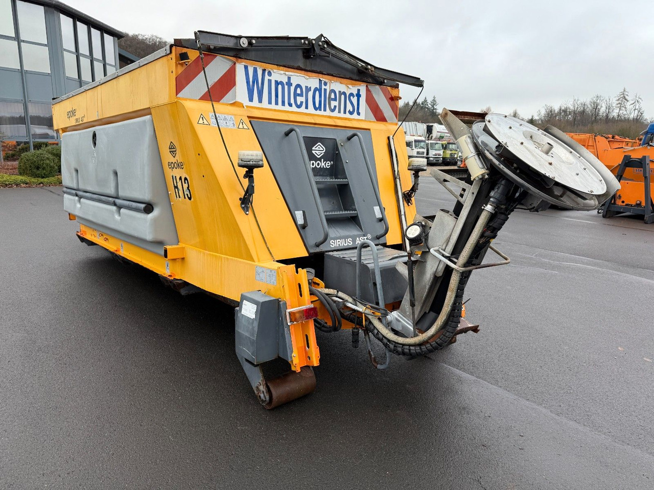 Epoke Salzstreuer Winterdienst Bandstreuer - Abrollkipper: das Bild 5 Epoke Salzstreuer Winterdienst Bandstreuer - Abrollkipper: das Bild 5