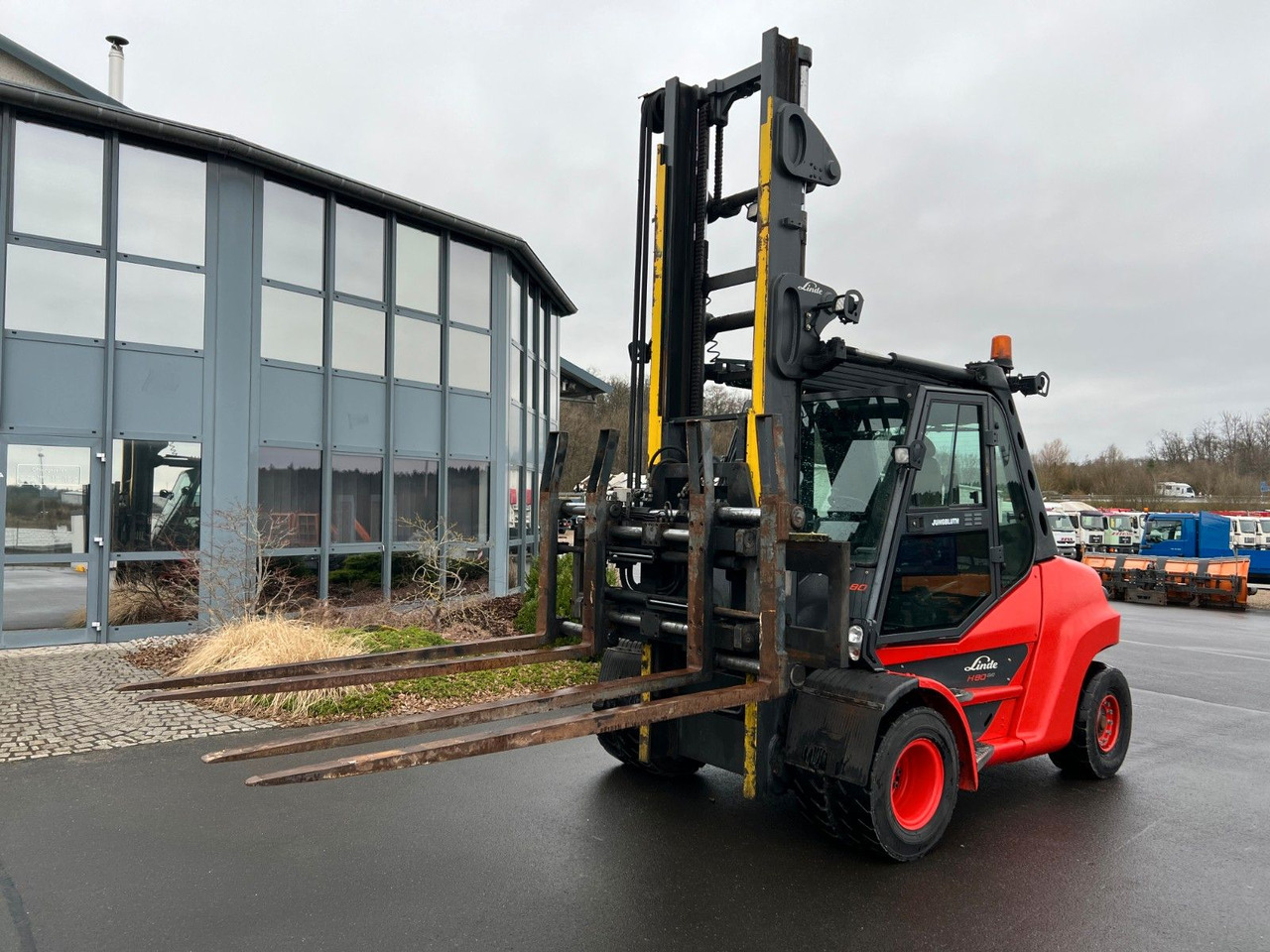 Linde H 80-900 EVO Linde H 80-900 EVO - Dieselstapler: das Bild 1 Linde H 80-900 EVO Linde H 80-900 EVO - Dieselstapler: das Bild 1