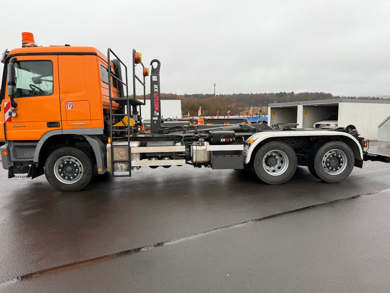 Mercedes-Benz Actros 2841L 6x2 Kranhydraulik Multilift Winterd - Abrollkipper: das Bild 3 Mercedes-Benz Actros 2841L 6x2 Kranhydraulik Multilift Winterd - Abrollkipper: das Bild 3