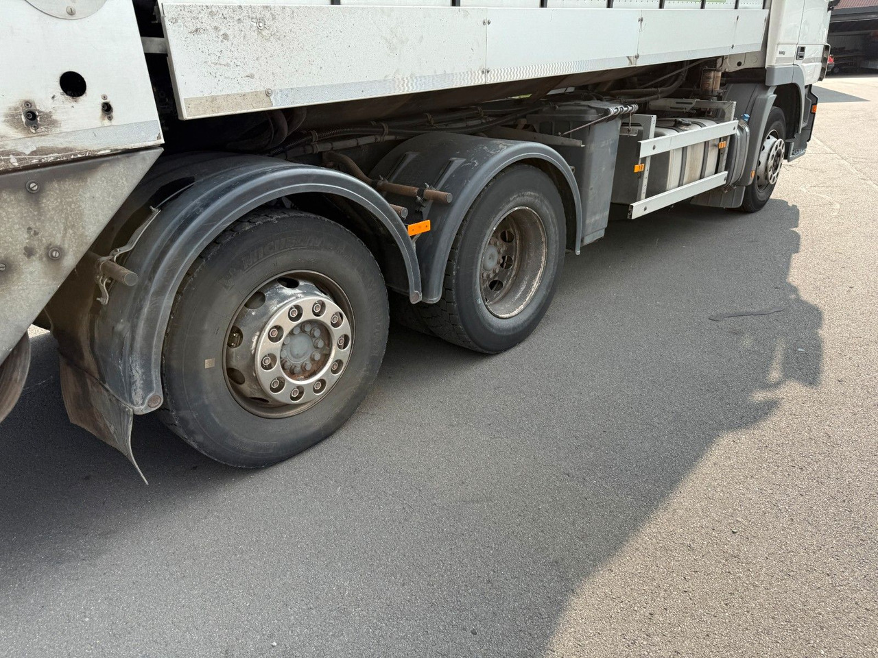 Mercedes-Benz Actros MP3 2532 6x2 Faun Rotorpress 521 - Müllwagen: das Bild 4 Mercedes-Benz Actros MP3 2532 6x2 Faun Rotorpress 521 - Müllwagen: das Bild 4