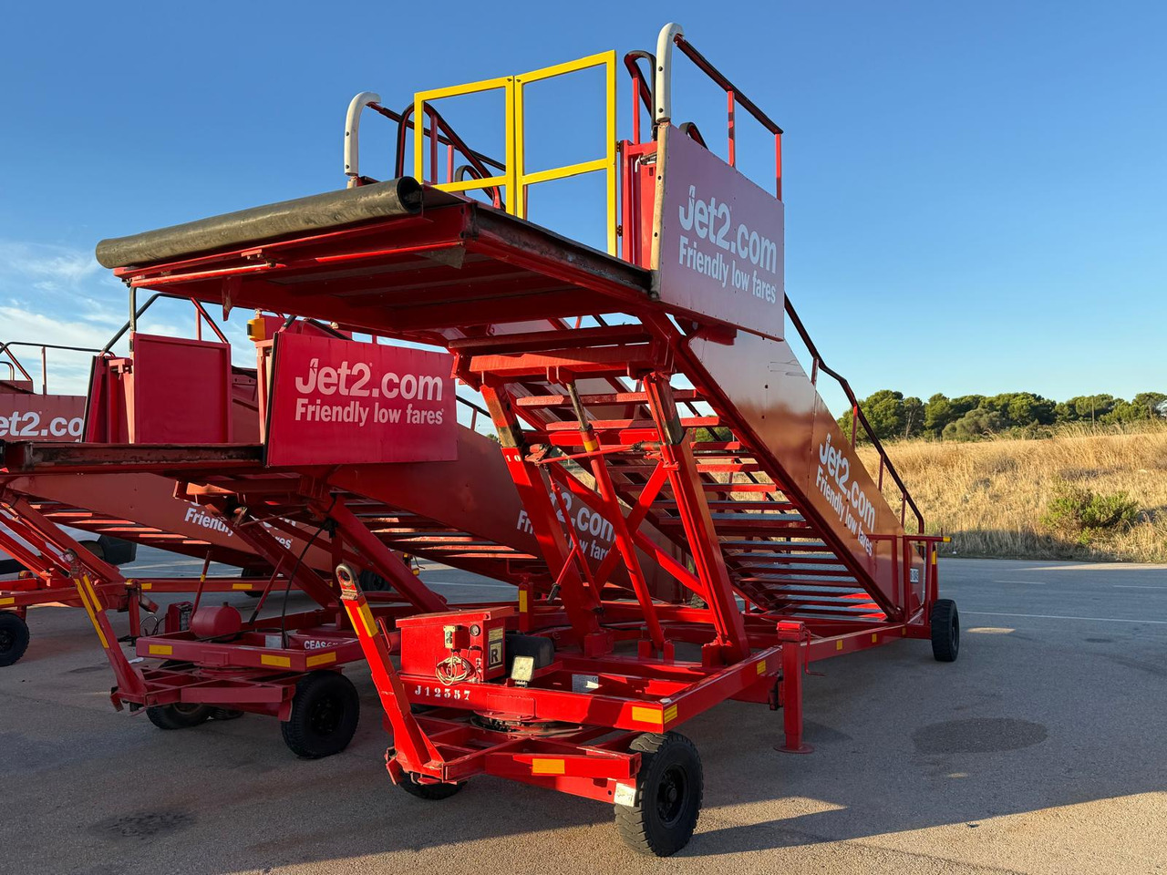 TIPS TPS1940 - Passagiertreppe: das Bild 3 TIPS TPS1940 - Passagiertreppe: das Bild 3