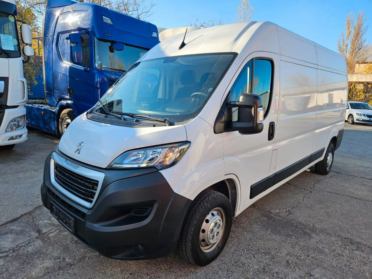 Peugeot Boxer Box 2.2 Premium FT 350 L3H2 Camera 2 units - Koffer Transporter: das Bild 1 Peugeot Boxer Box 2.2 Premium FT 350 L3H2 Camera 2 units - Koffer Transporter: das Bild 1