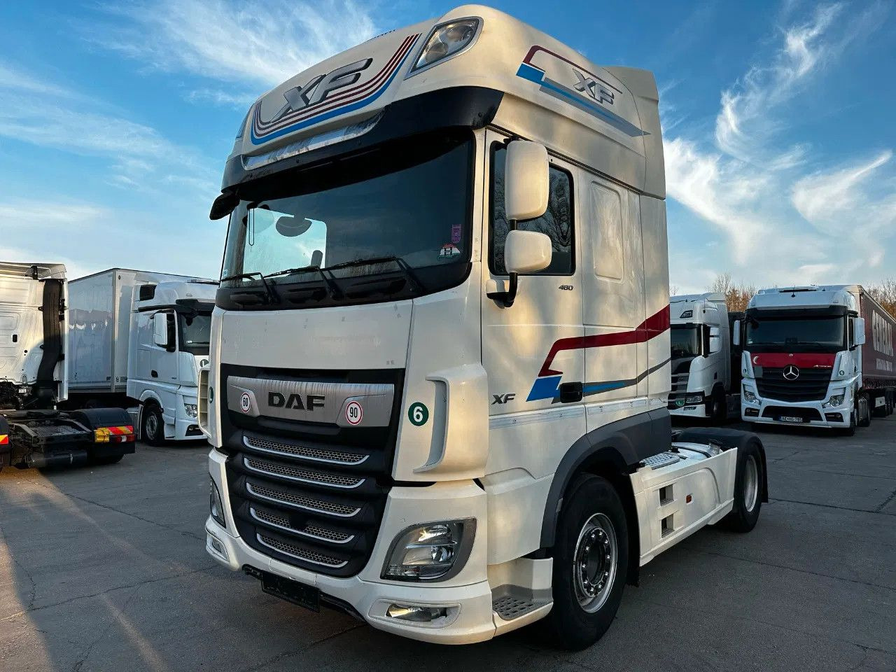 DAF XF 480 SSC Standard - Stand Klima - Frigo - HYVA - Sattelzugmaschine: das Bild 1 DAF XF 480 SSC Standard - Stand Klima - Frigo - HYVA - Sattelzugmaschine: das Bild 1