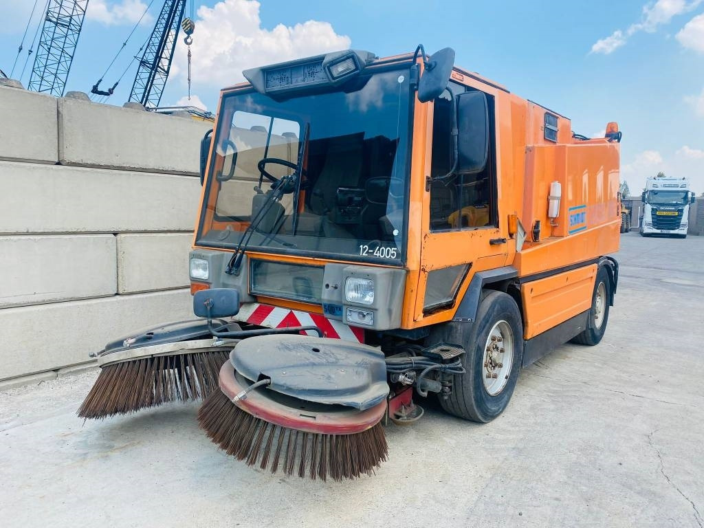 Schmidt metro 500 tx - Kehrmaschine: das Bild 3 Schmidt metro 500 tx - Kehrmaschine: das Bild 3