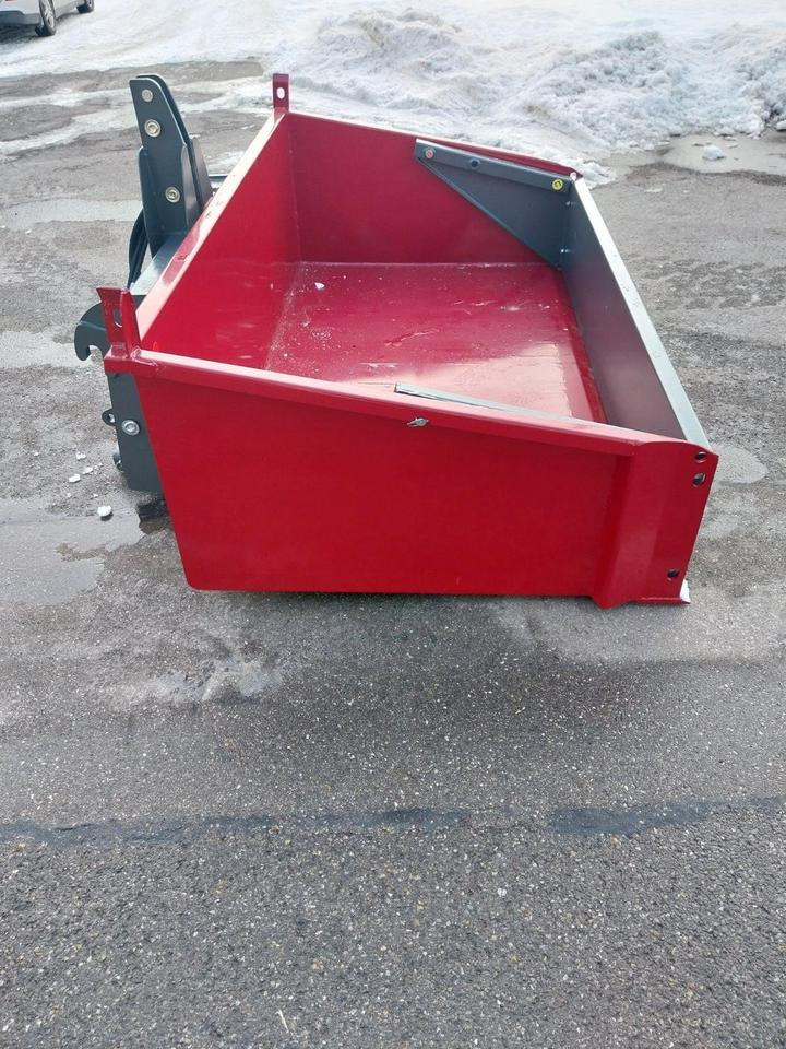 Heckcontainer 2m Container kippbar Schlepper Heckmulde Schaufel - Ladeschaufel: das Bild 2 Heckcontainer 2m Container kippbar Schlepper Heckmulde Schaufel - Ladeschaufel: das Bild 2