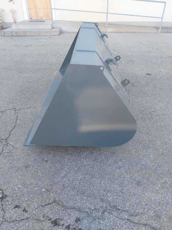 Schaufel 1,8m Euro Volumen Schlepper Frontladerschaufel Deutz - Ladeschaufel: das Bild 5 Schaufel 1,8m Euro Volumen Schlepper Frontladerschaufel Deutz - Ladeschaufel: das Bild 5