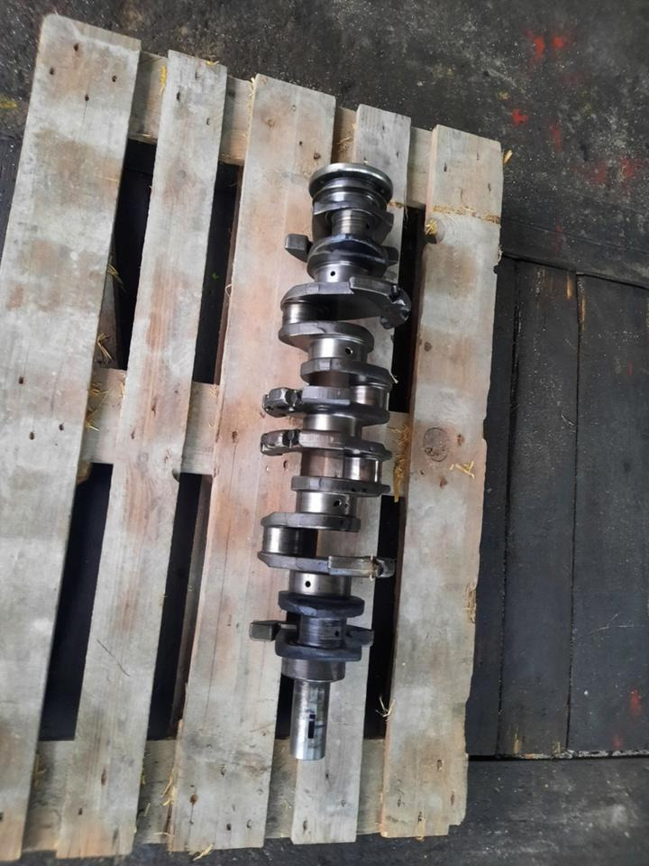 Unimog MB trac Kurbelwelle OM 352 Mercedes Benz - Kurbelwelle für Landmaschine: das Bild 2 Unimog MB trac Kurbelwelle OM 352 Mercedes Benz - Kurbelwelle für Landmaschine: das Bild 2