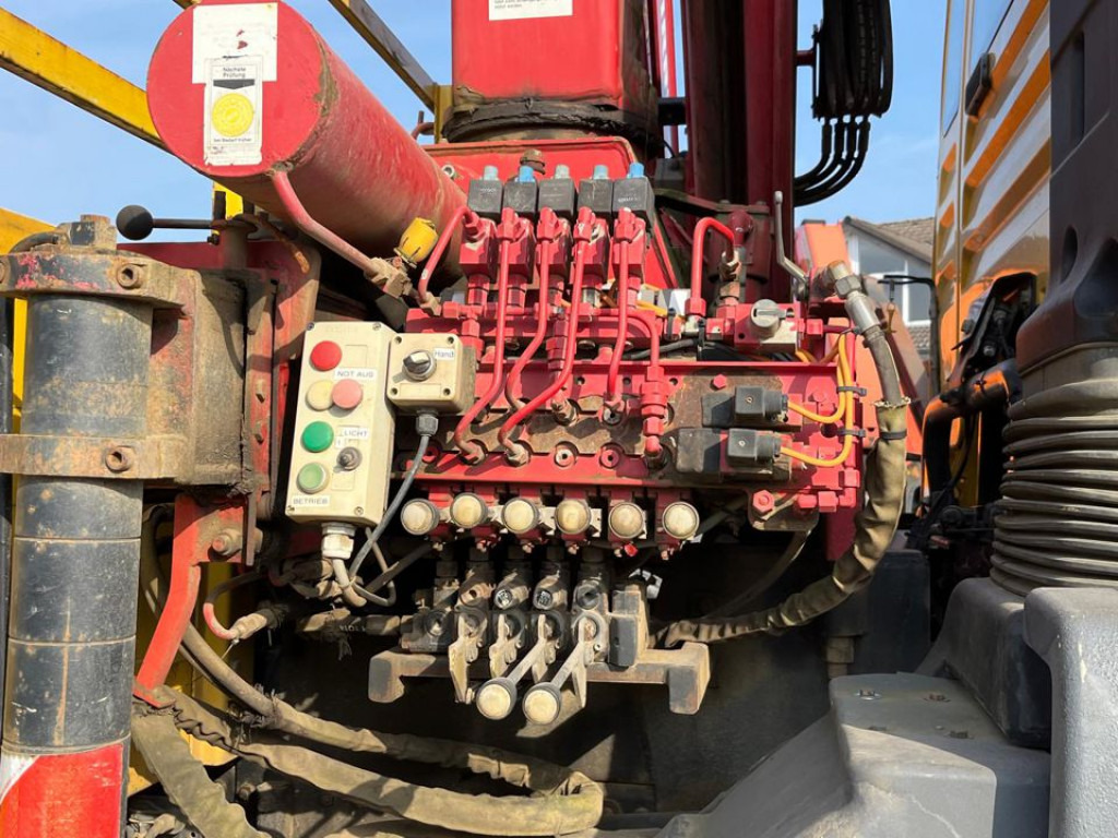 MAN TG-M 18.280 4x4 Pritsche Kran Singelreifen Funkfernbedienung - Pritsche LKW, Autokran: das Bild 5 MAN TG-M 18.280 4x4 Pritsche Kran Singelreifen Funkfernbedienung - Pritsche LKW, Autokran: das Bild 5