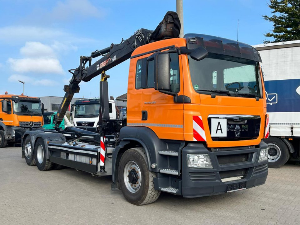MAN TG-S 26.400 6x4H-2 BL Abrollkipper mit Kran Lift Lenk - Abrollkipper, Autokran: das Bild 5 MAN TG-S 26.400 6x4H-2 BL Abrollkipper mit Kran Lift Lenk - Abrollkipper, Autokran: das Bild 5
