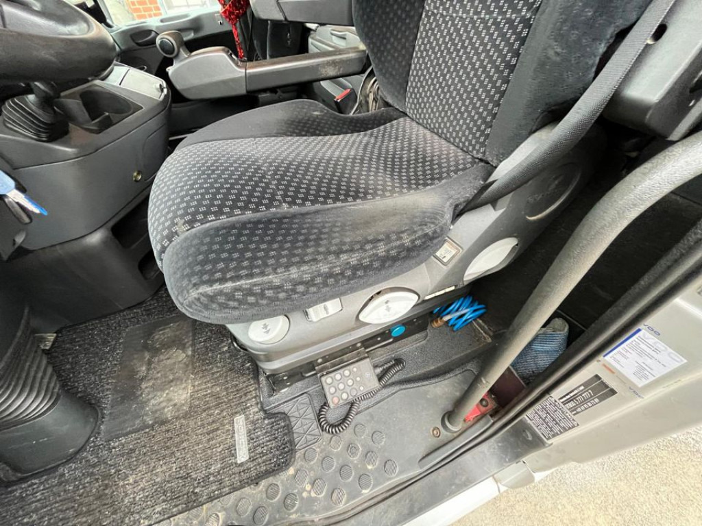 MERCEDES-BENZ Actros 2541 Pritsche Heckkran Palfinger PK 34002 - Pritsche LKW, Autokran: das Bild 3 MERCEDES-BENZ Actros 2541 Pritsche Heckkran Palfinger PK 34002 - Pritsche LKW, Autokran: das Bild 3