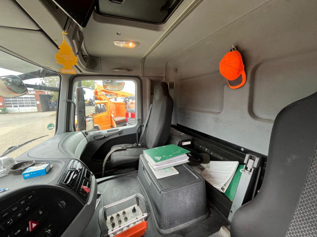 MERCEDES-BENZ Actros 2546 L 6x2 Saug + Spülwagen super Zustand ADR - Saug-/ Spülfahrzeug: das Bild 4 MERCEDES-BENZ Actros 2546 L 6x2 Saug + Spülwagen super Zustand ADR - Saug-/ Spülfahrzeug: das Bild 4