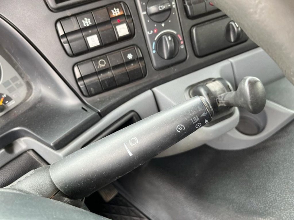 MERCEDES-BENZ Actros 3241 B 8x4 Betonpumpe Putzmeister 42m - Betonpumpe: das Bild 4 MERCEDES-BENZ Actros 3241 B 8x4 Betonpumpe Putzmeister 42m - Betonpumpe: das Bild 4