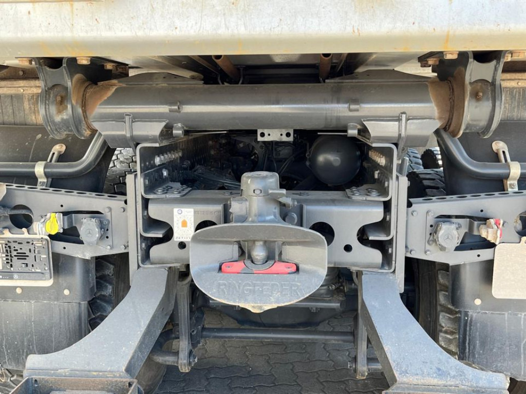 MERCEDES-BENZ Arocs 4153 8x6 4 Achs Muldenkipper Meiller - Kipper: das Bild 3 MERCEDES-BENZ Arocs 4153 8x6 4 Achs Muldenkipper Meiller - Kipper: das Bild 3