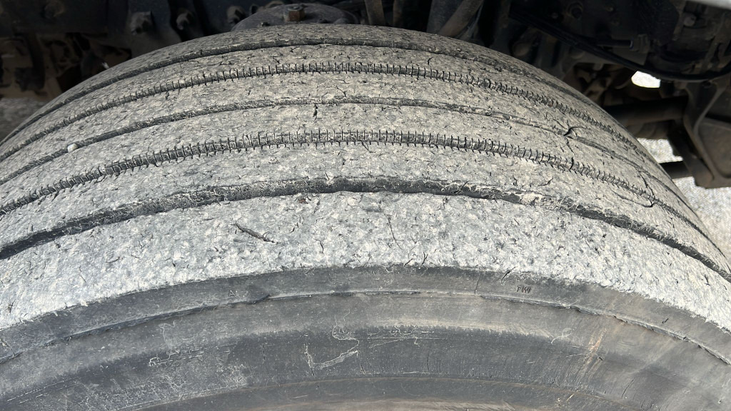 Abrollkipper VOLVO (S) Truck FH 500 6x2 Abrollkipper Funkfernbedienung: das Bild 6 Abrollkipper VOLVO (S) Truck FH 500 6x2 Abrollkipper Funkfernbedienung: das Bild 6