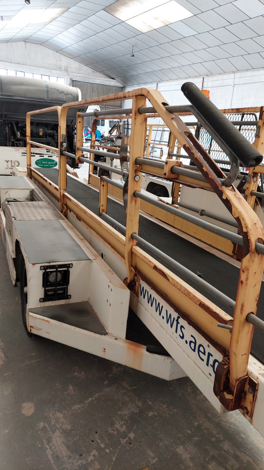 CBL2000E belt loader Charlatte - Förderbandwagen: das Bild 1 CBL2000E belt loader Charlatte - Förderbandwagen: das Bild 1