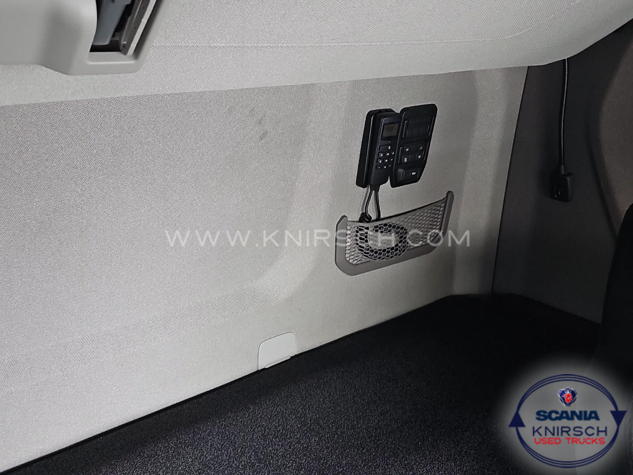 SCANIA R 450 A4x2LA / LED / Sideskirts / ADR AT - Sattelzugmaschine: das Bild 3 SCANIA R 450 A4x2LA / LED / Sideskirts / ADR AT - Sattelzugmaschine: das Bild 3