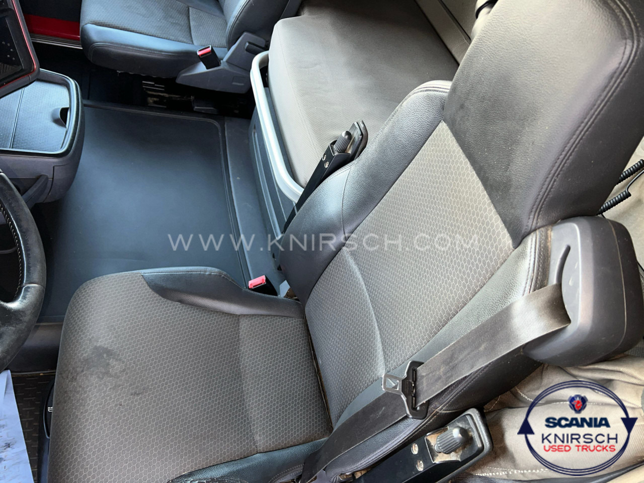 SCANIA R450A4X2NA PTO Hydraulik - Sattelzugmaschine: das Bild 4 SCANIA R450A4X2NA PTO Hydraulik - Sattelzugmaschine: das Bild 4
