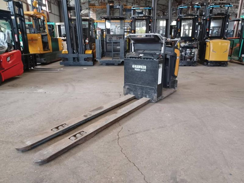 Caterpillar NO20NE - Kommissionierer: das Bild 2 Caterpillar NO20NE - Kommissionierer: das Bild 2