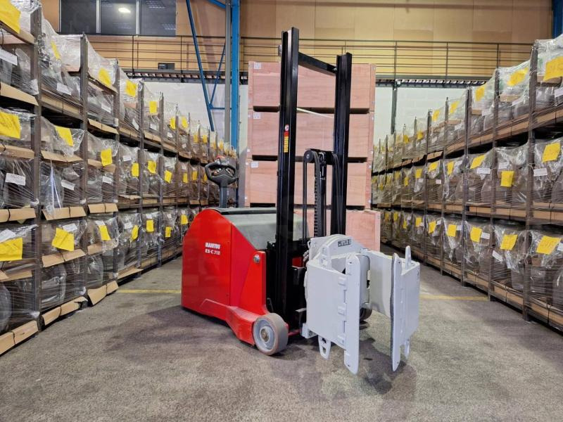 Manitou ES-C 713 SVC 17.V.315 - Hochhubwagen: das Bild 1 Manitou ES-C 713 SVC 17.V.315 - Hochhubwagen: das Bild 1