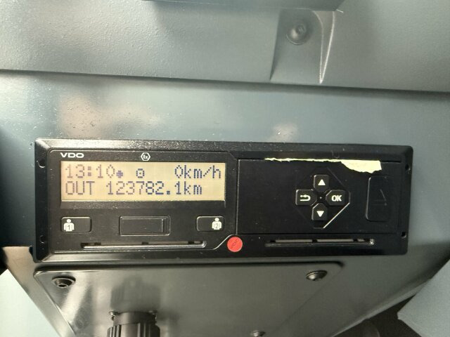 Liebherr LTM 1070-4.2 Autokran mit Spitze *TOP Zustand - All-Terrain Kran: das Bild 3 Liebherr LTM 1070-4.2 Autokran mit Spitze *TOP Zustand - All-Terrain Kran: das Bild 3