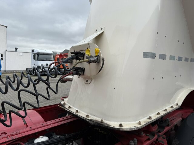 DAF XF480 FT 4x2 SZM Euro 6 ADR - Sattelzugmaschine: das Bild 5 DAF XF480 FT 4x2 SZM Euro 6 ADR - Sattelzugmaschine: das Bild 5