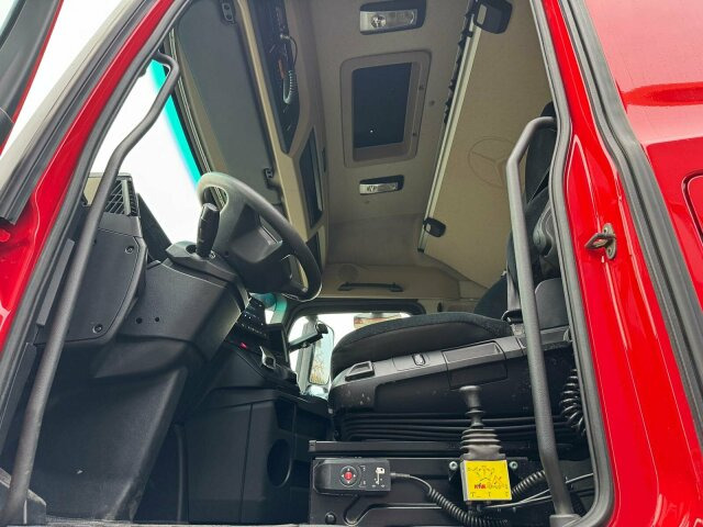 Mercedes-Benz ACTROS 1846 4x4 HAD Eur 6 Kipphydraulik Retarder - Leasing Mercedes-Benz ACTROS 1846 4x4 HAD Eur 6 Kipphydraulik Retarder: das Bild 14 Mercedes-Benz ACTROS 1846 4x4 HAD Eur 6 Kipphydraulik Retarder - Leasing Mercedes-Benz ACTROS 1846 4x4 HAD Eur 6 Kipphydraulik Retarder: das Bild 14