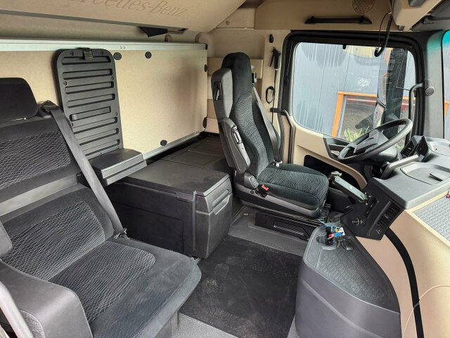 Mercedes-Benz ACTROS 1846 4x4 HAD Eur 6 Kipphydraulik Retarder - Leasing Mercedes-Benz ACTROS 1846 4x4 HAD Eur 6 Kipphydraulik Retarder: das Bild 7 Mercedes-Benz ACTROS 1846 4x4 HAD Eur 6 Kipphydraulik Retarder - Leasing Mercedes-Benz ACTROS 1846 4x4 HAD Eur 6 Kipphydraulik Retarder: das Bild 7