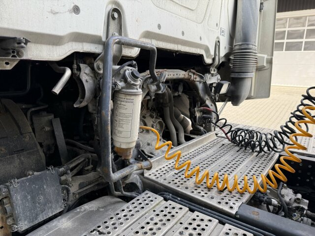 Mercedes-Benz Actros 1845 SZM 4x2 Retarder Kipph. - Sattelzugmaschine: das Bild 5 Mercedes-Benz Actros 1845 SZM 4x2 Retarder Kipph. - Sattelzugmaschine: das Bild 5