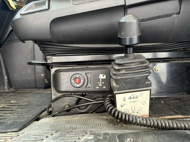 Mercedes-Benz Actros 1845 SZM 4x2 Retarder Kipph. - Sattelzugmaschine: das Bild 4 Mercedes-Benz Actros 1845 SZM 4x2 Retarder Kipph. - Sattelzugmaschine: das Bild 4