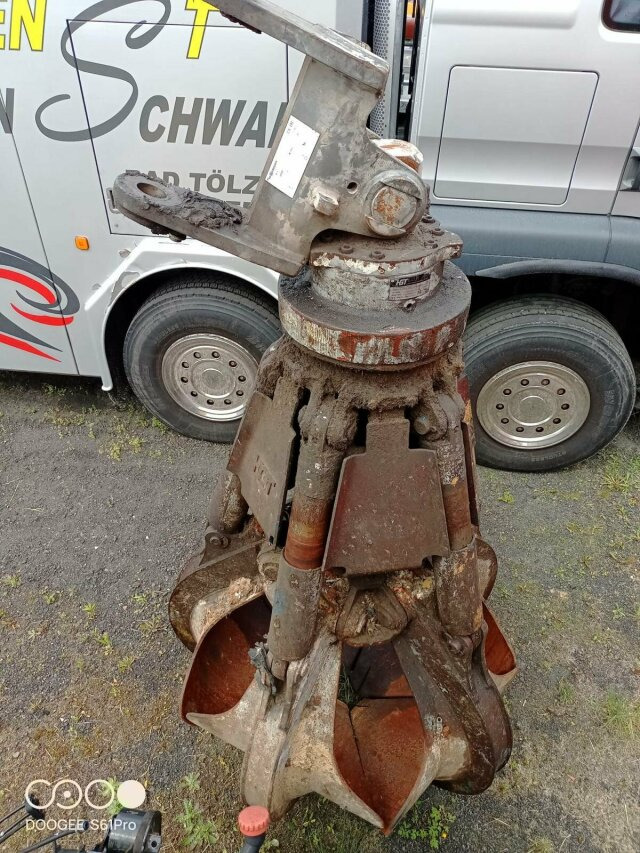 Sennebogen 818-E Umschlagbagger - 83 Ton - mit Greifer - Mobilbagger: das Bild 5 Sennebogen 818-E Umschlagbagger - 83 Ton - mit Greifer - Mobilbagger: das Bild 5