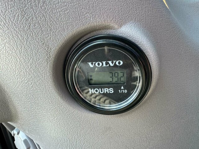 Volvo EWR150E Mobilbagger mit ROTATOR ENCONG EC319 - Mobilbagger: das Bild 2 Volvo EWR150E Mobilbagger mit ROTATOR ENCONG EC319 - Mobilbagger: das Bild 2