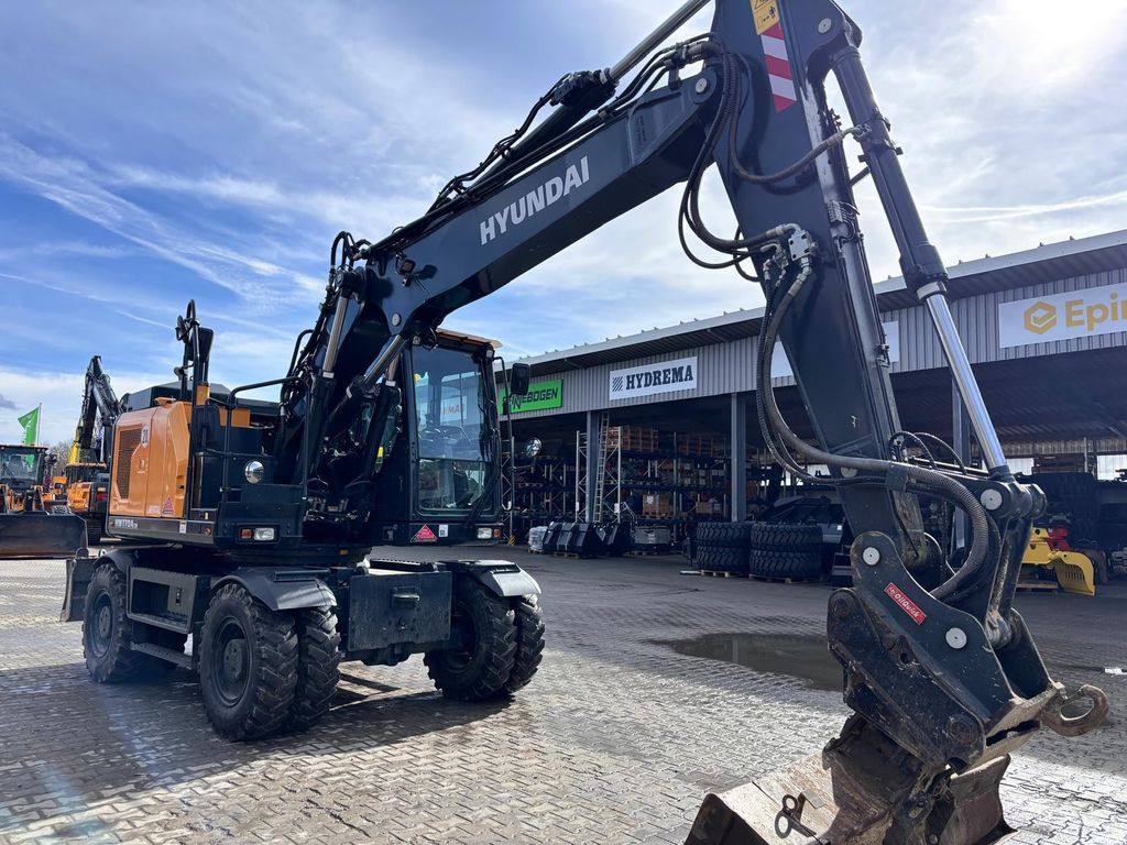 Hyundai HW170ACR Hyundai HW170ACR - Mobilbagger: das Bild 2 Hyundai HW170ACR Hyundai HW170ACR - Mobilbagger: das Bild 2