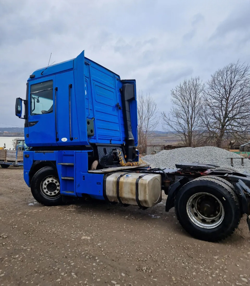 RENAULT Magnum 430 - Sattelzugmaschine: das Bild 5 RENAULT Magnum 430 - Sattelzugmaschine: das Bild 5